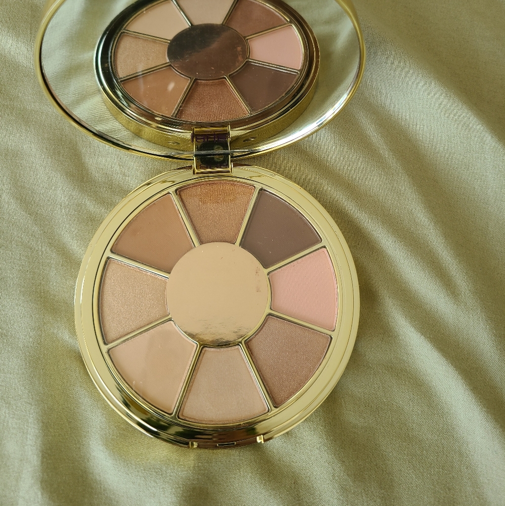 Tarte be you naturally eyeshadow palette